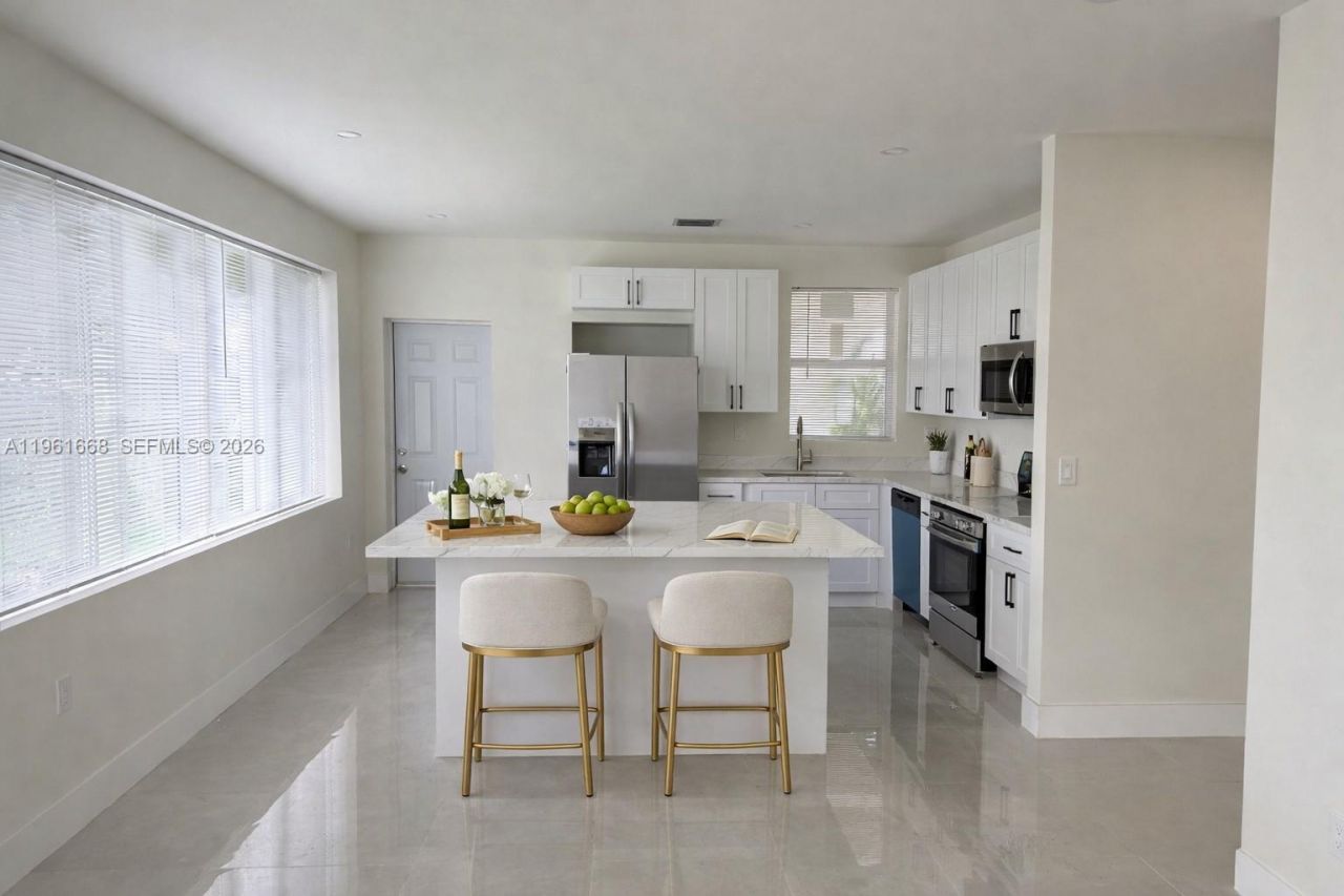 3079 NW Flagler Ter , Miami, FL 33125 Photo