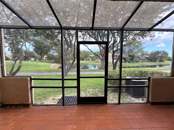 3855 Estepona Ave , Unit 10-D-1, Doral, FL 33178