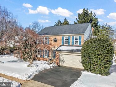 20803 BLOSSOM LANDING WAY, STERLING, VA 20165