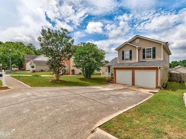 2315 Oakland Spring Drive, Snellville, GA 30039