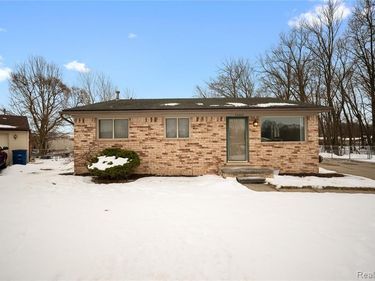 33443 Unicorn Court, Westland, MI 48186