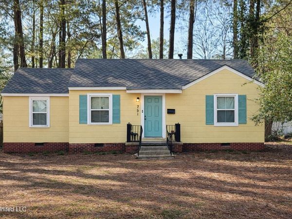751 Woodbury Road, Jackson, MS 39206