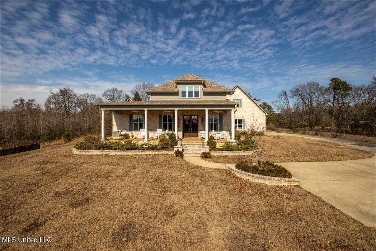 11992 Hidden Acres, Byhalia, MS 38611 Main Photo