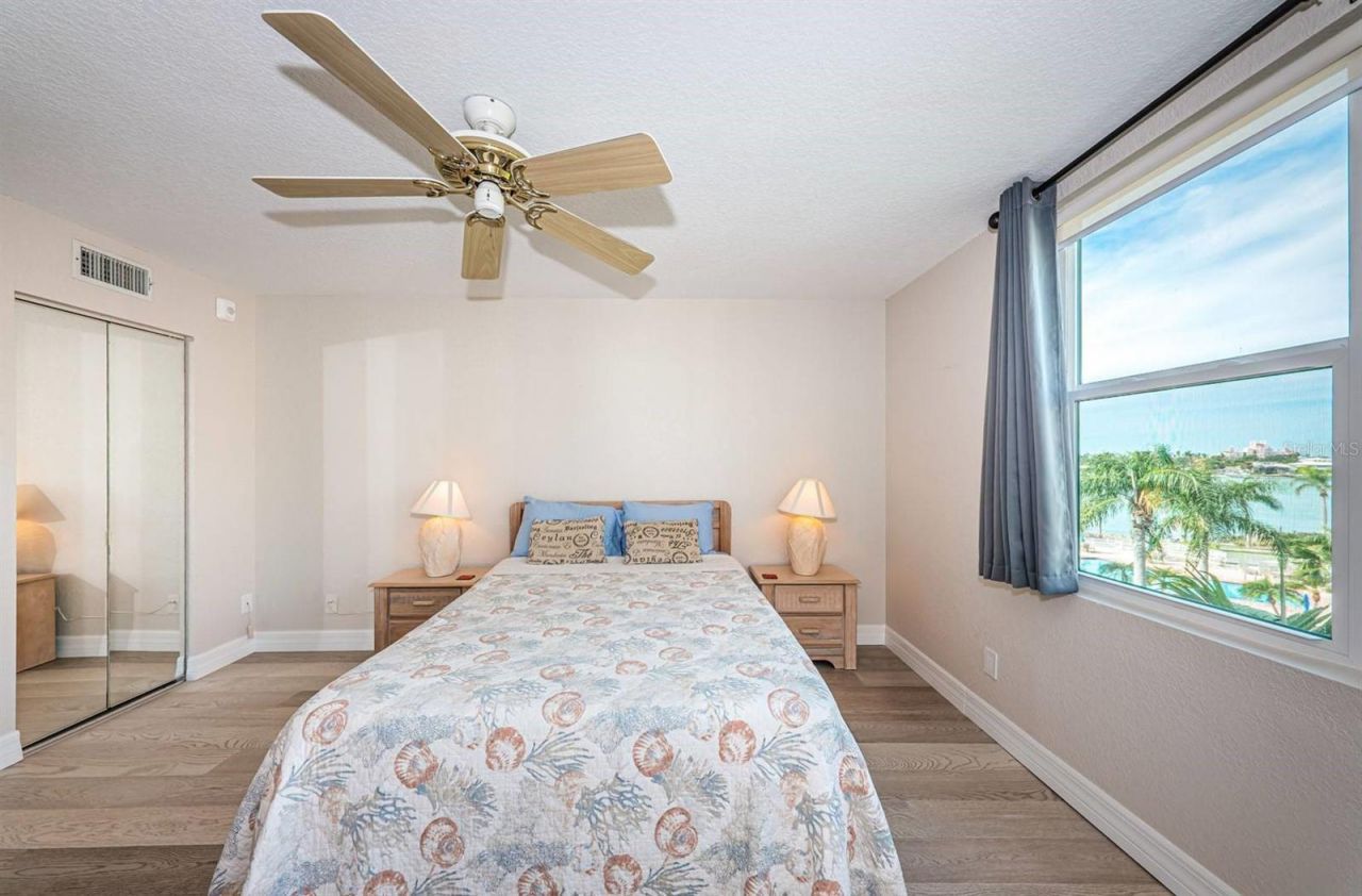 6061 Bahia Del Mar Circle, Unit 448, Saint Petersburg, FL 33715 Photo