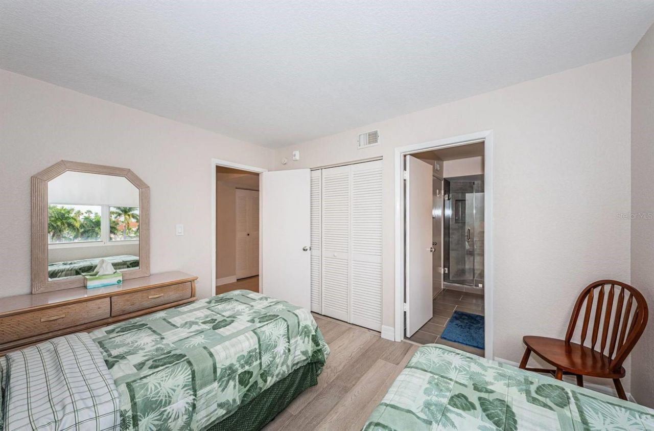 6061 Bahia Del Mar Circle, Unit 448, Saint Petersburg, FL 33715 Photo