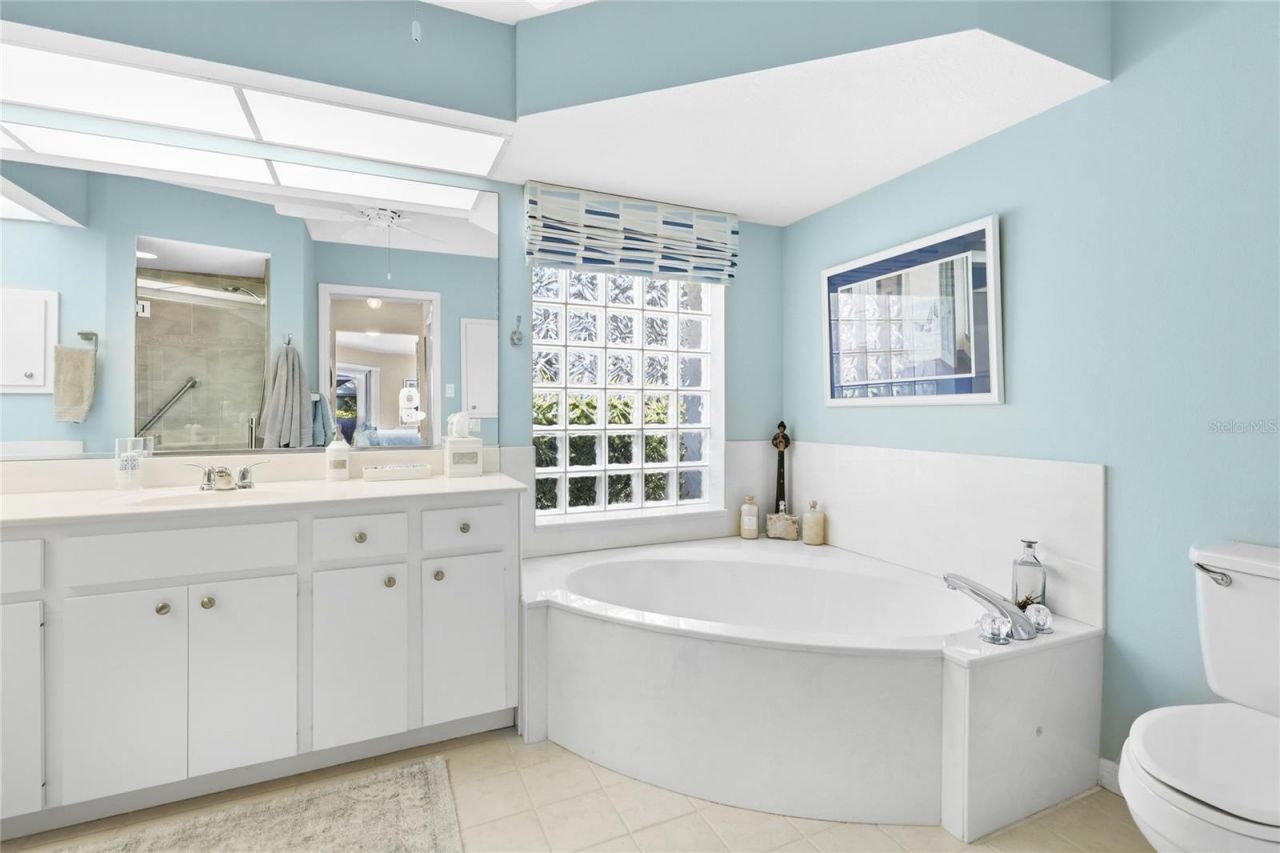 373 Roseling Circle, Venice, FL 34293 Photo