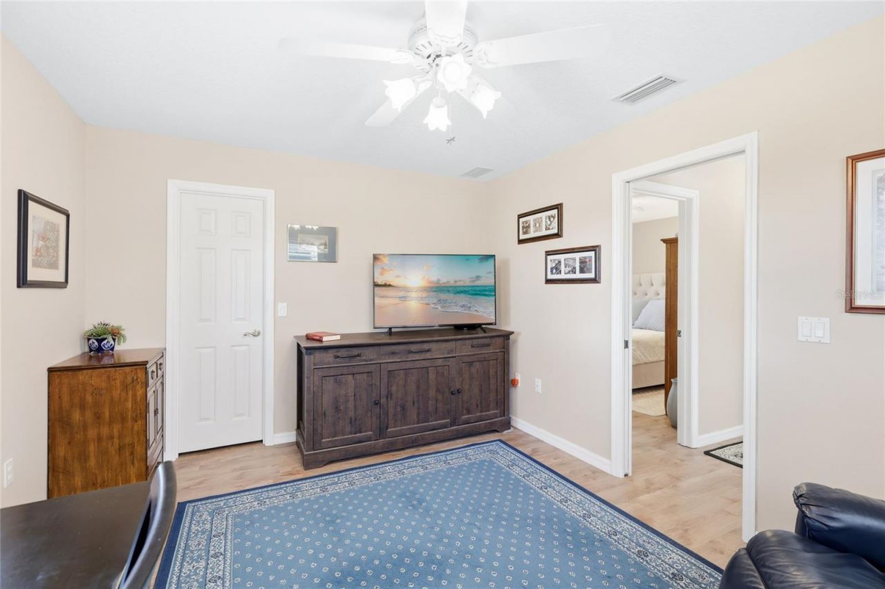 373 Roseling Circle, Venice, FL 34293 Photo