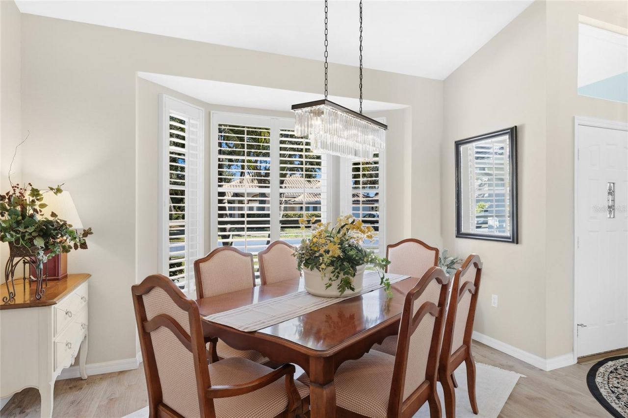 373 Roseling Circle, Venice, FL 34293 Photo