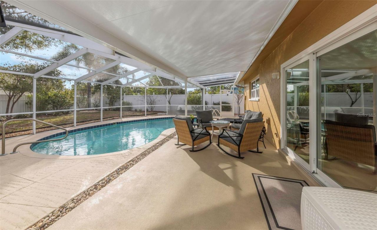 8909 118th Way, Seminole, FL 33772 Photo