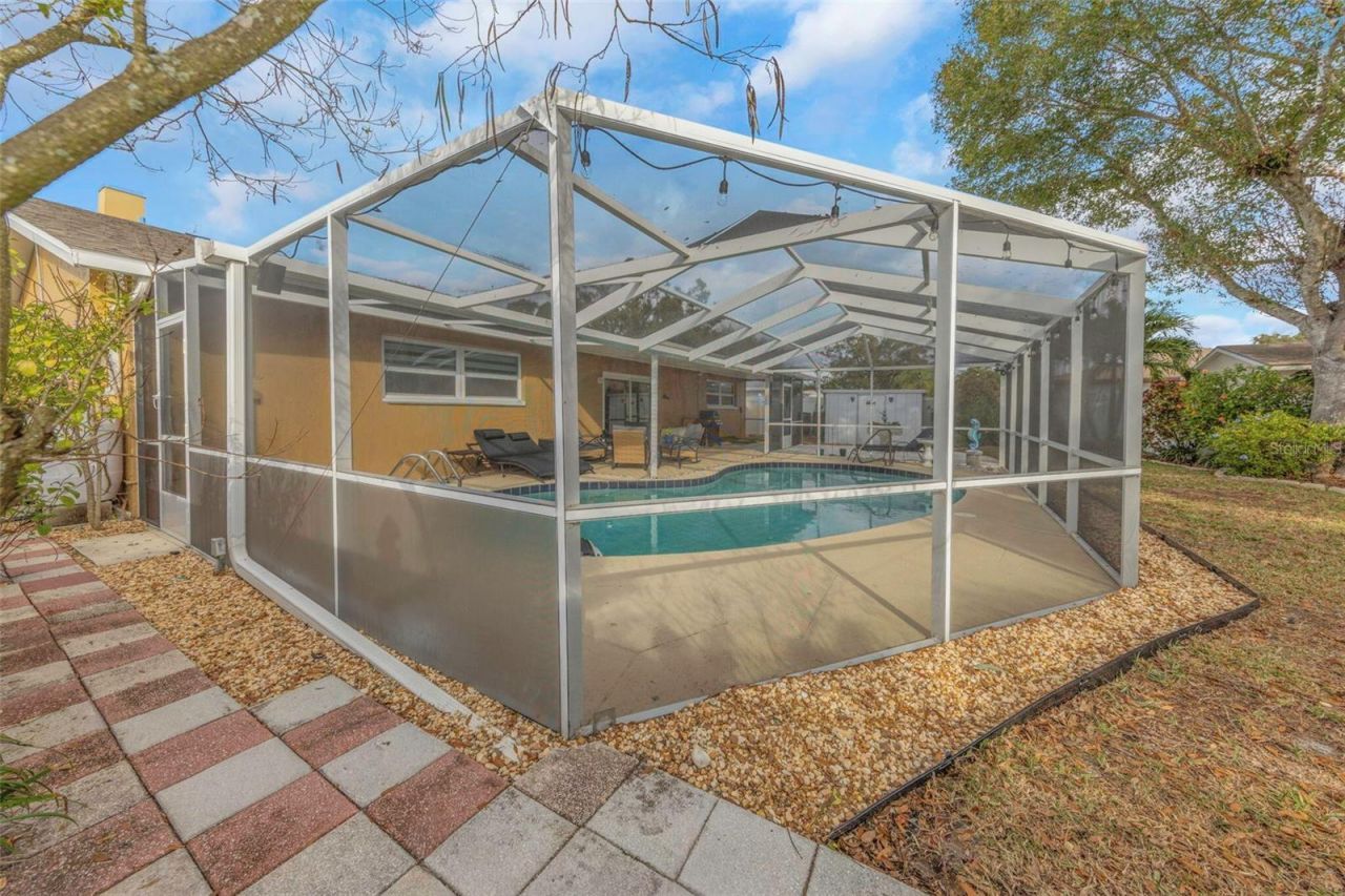 8909 118th Way, Seminole, FL 33772 Photo