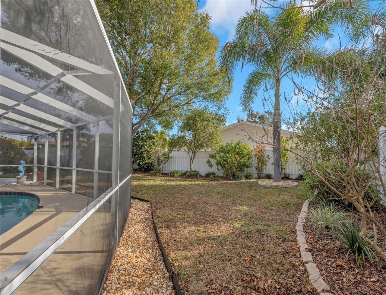 8909 118th Way, Seminole, FL 33772 Photo