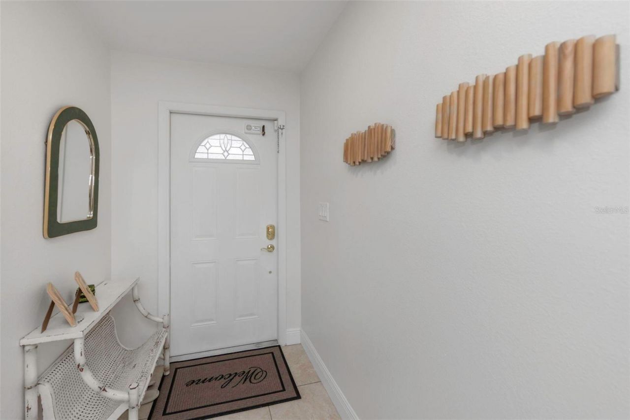 8909 118th Way, Seminole, FL 33772 Photo