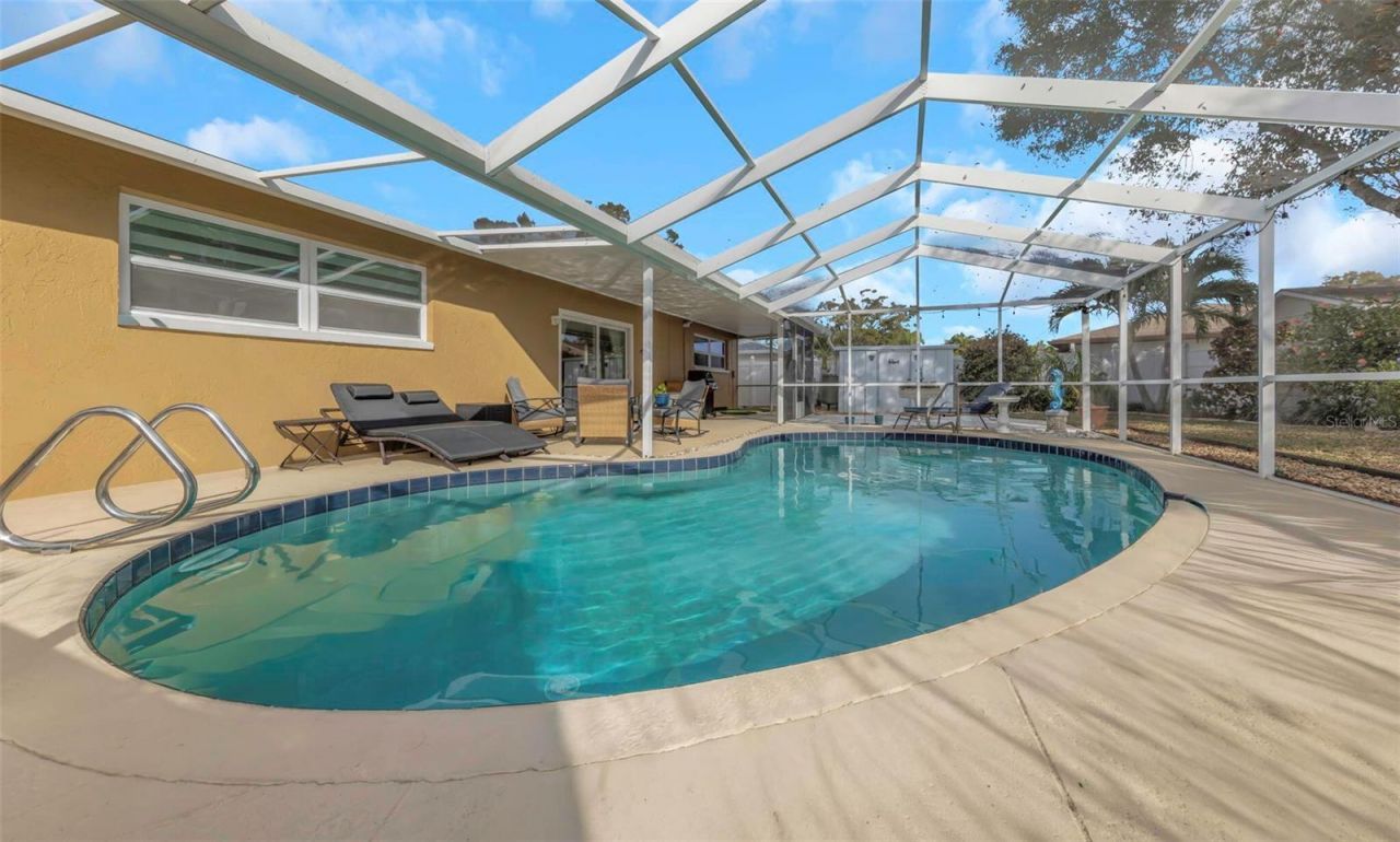 8909 118th Way, Seminole, FL 33772 Photo