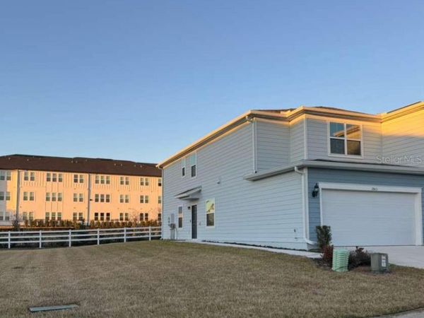 2803 STUNNING AVENUE, DAVENPORT, FL 33896