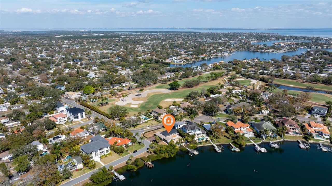 1392 Monterey Boulevard Ne, Saint Petersburg, FL 33704 Photo