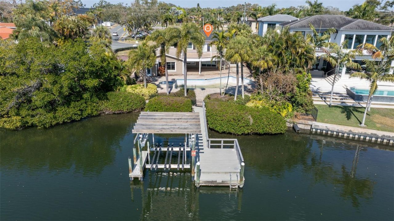 1392 Monterey Boulevard Ne, Saint Petersburg, FL 33704 Photo