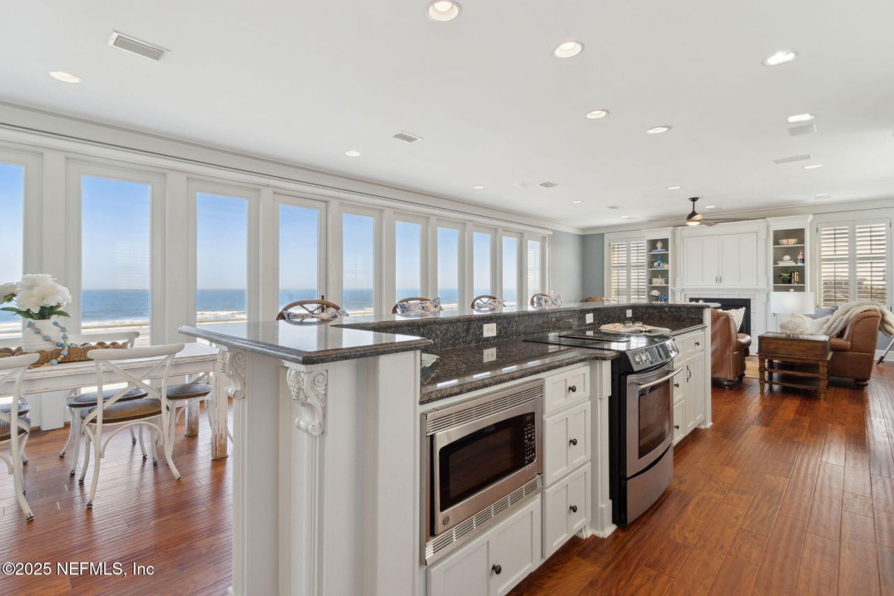 822 S Fletcher Avenue, Fernandina Beach, FL 32034 Photo