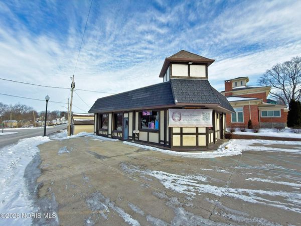 409 Rice Street , Elmore, OH 43416