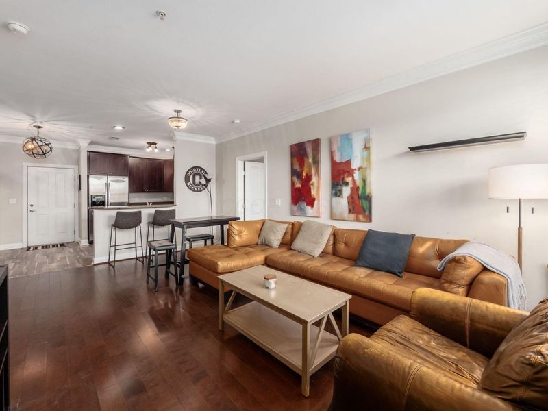 937 Ingleside Avenue, Unit 937, Columbus, OH 43215 Photo 3