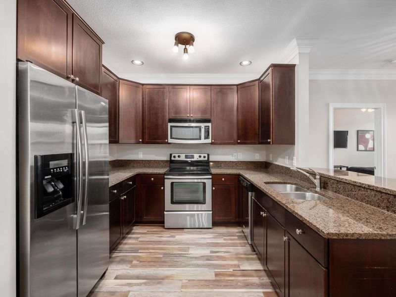 937 Ingleside Avenue, Unit 937, Columbus, OH 43215 Photo 4