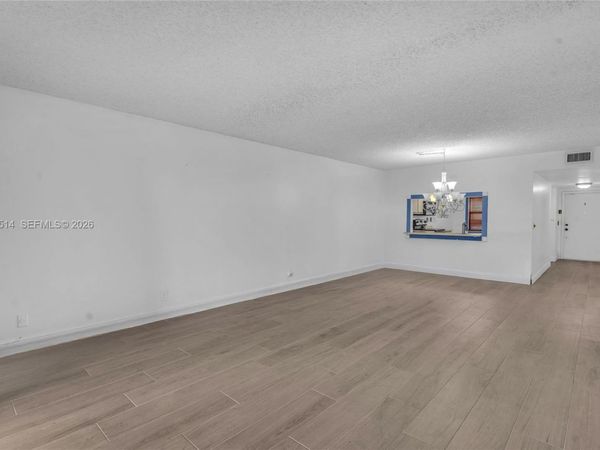 2606 NW 104th Ave, Unit 105, Sunrise, FL 33322