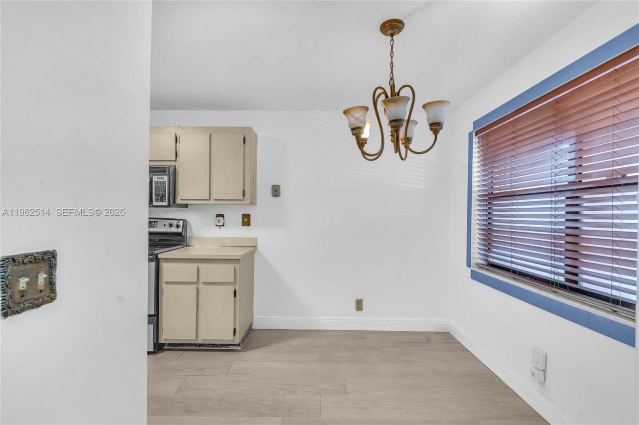2606 NW 104th Ave, Unit 105, Sunrise, FL 33322 Photo