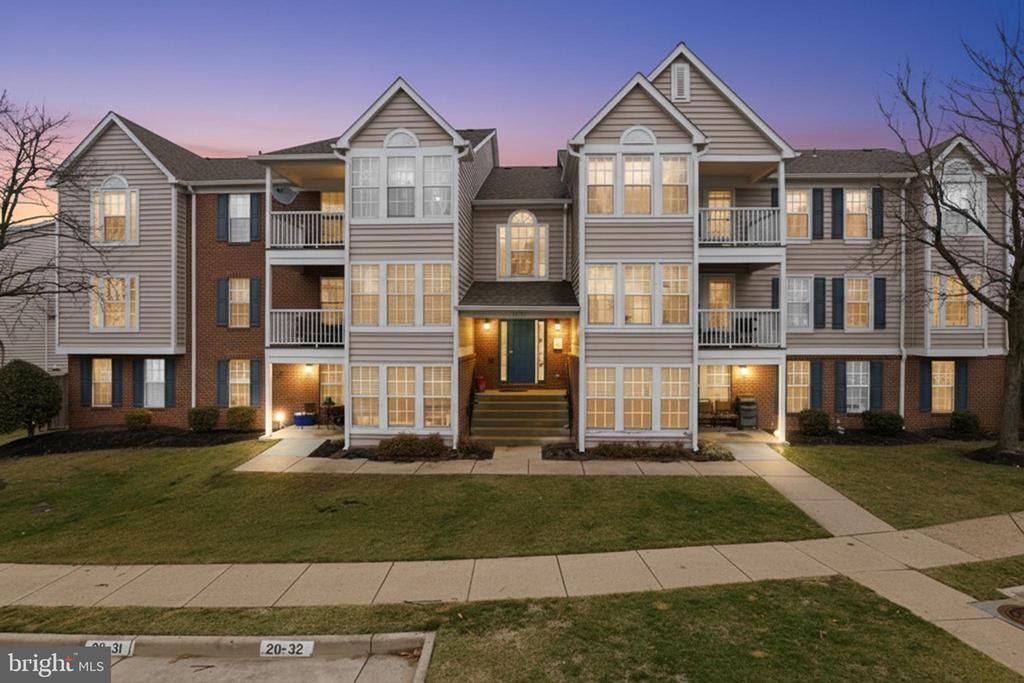 3620 Sherbrooke Circle, Unit 103, Woodbridge, VA 22192 Main Photo