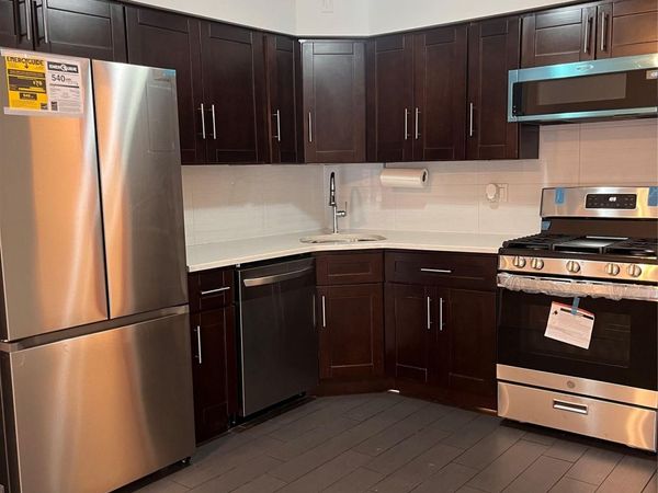 25-59 46th Street , Unit 2, Astoria, NY 11103