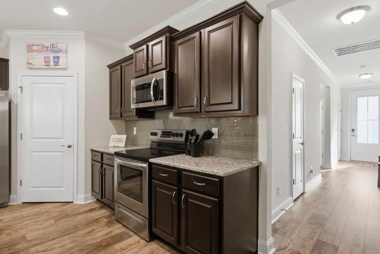 1136 Inlet View Dr. Photo 10