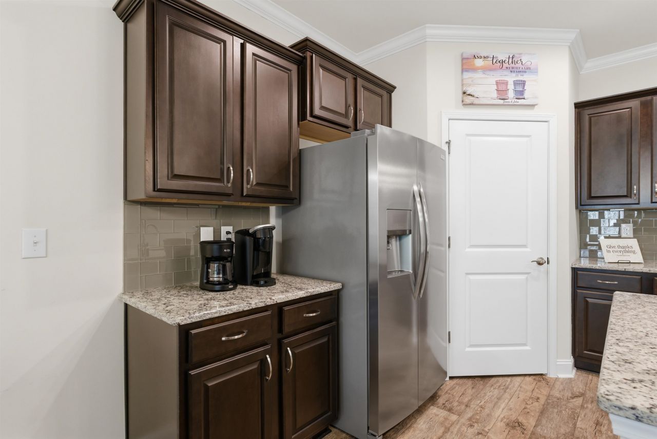 1136 Inlet View Dr. Photo 11