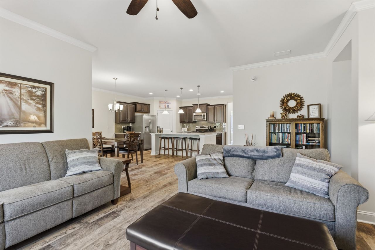 1136 Inlet View Dr. Photo 6