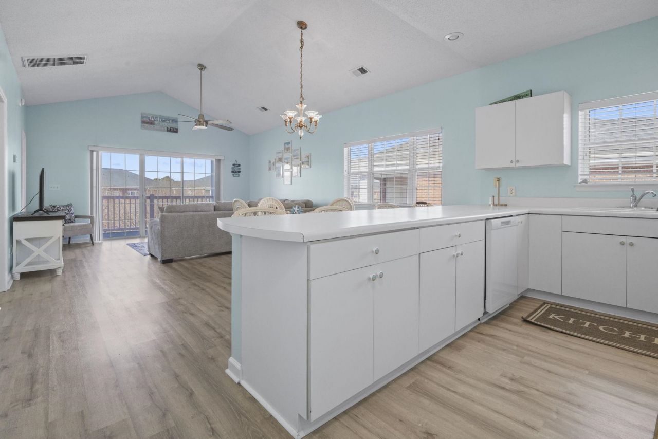 3915 Gladiola Ct. Photo 12