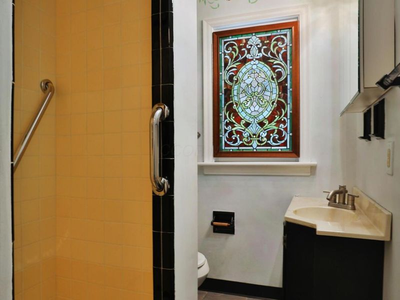 885 Francis Avenue, Columbus, OH 43209 Photo 32