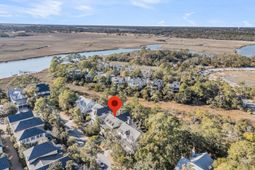 121 Bobcat Lane photo 4