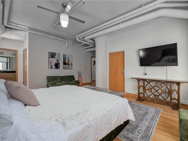 2077 E 4th Street, Unit 4E, Cleveland, OH 44115 Photo 17