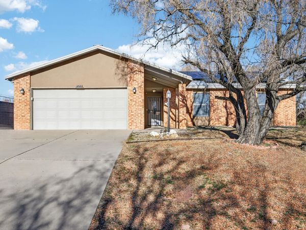 4901 Chromium Drive NE, Rio Rancho, NM 87124