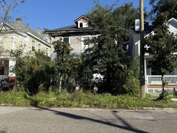 1635 HUBBARD Street, Jacksonville, FL 32206