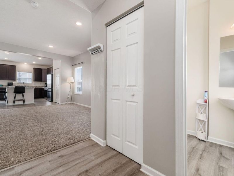 1603 Lewes Castle Drive, Grove City, OH 43123 Photo 5