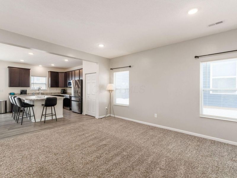 1603 Lewes Castle Drive, Grove City, OH 43123 Photo 9