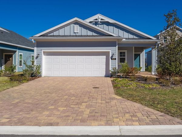 562 Lake Sinclair St, St Augustine, FL 32084