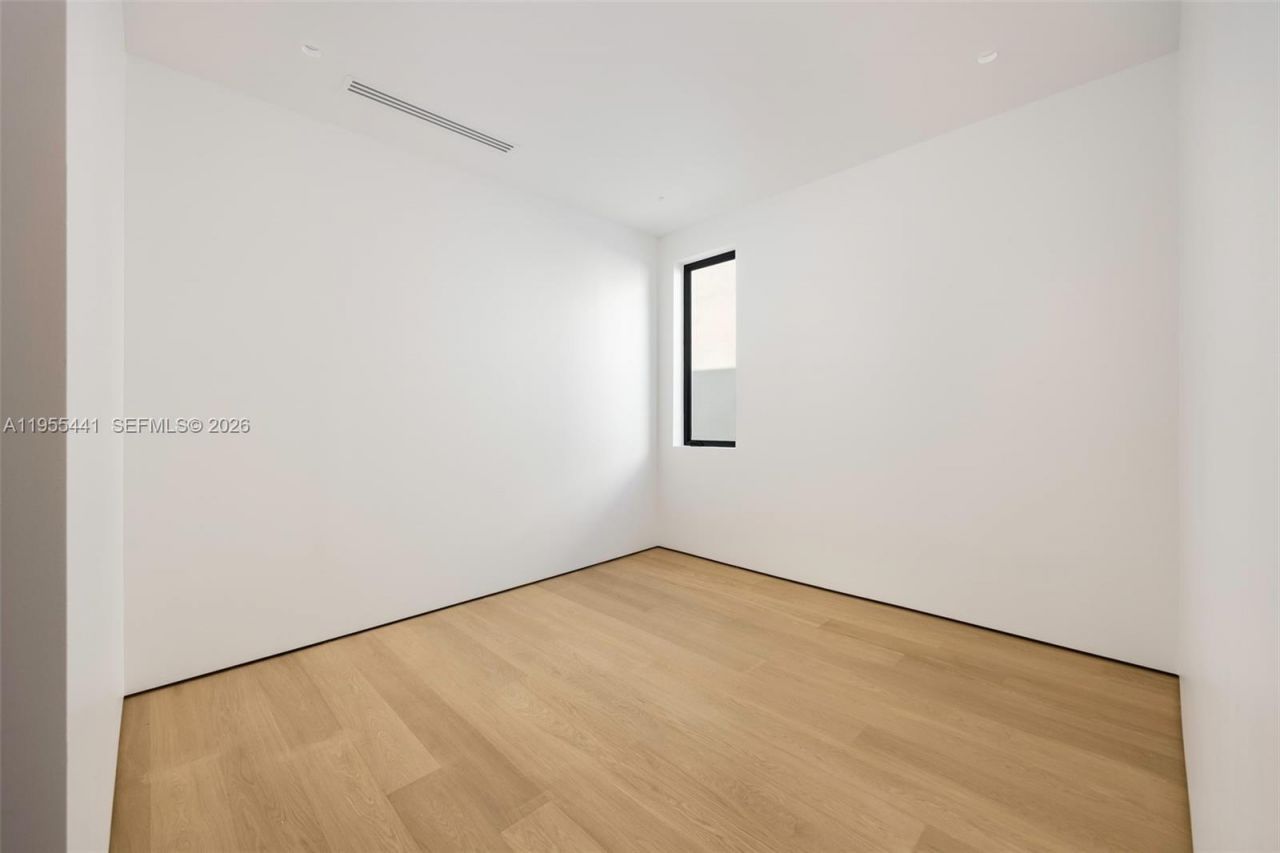 3144 Elizabeth St, Coconut Grove, FL 33133 Photo