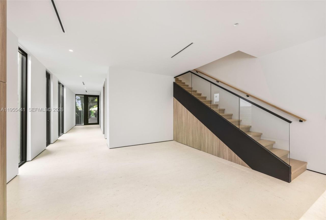 3144 Elizabeth St, Coconut Grove, FL 33133 Photo