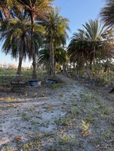 17450 SW 208th St, Miami, FL 33187 Photo