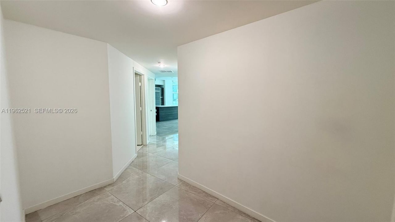1100 S Miami Ave, Unit 1710, Miami, FL 33130 Photo