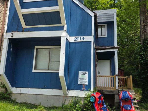 2114 Saint Leo Place, Cheviot, OH 45211