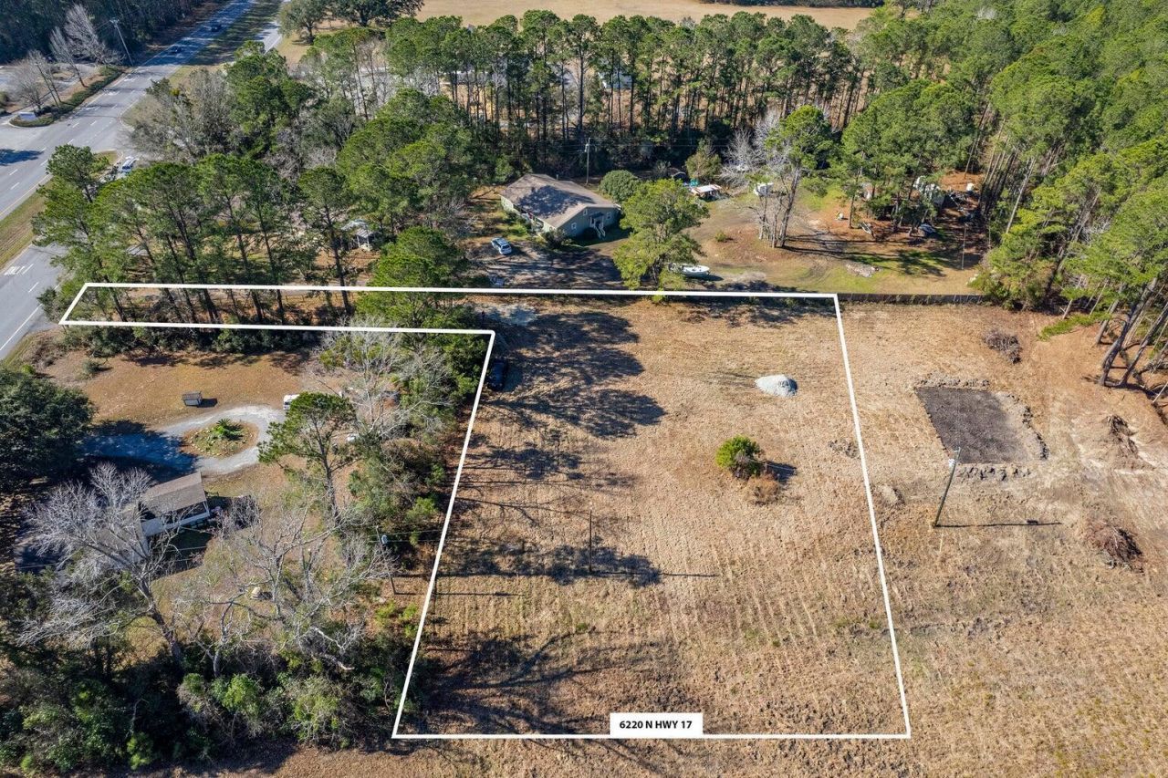 6220 N Highway 17 Photo 21