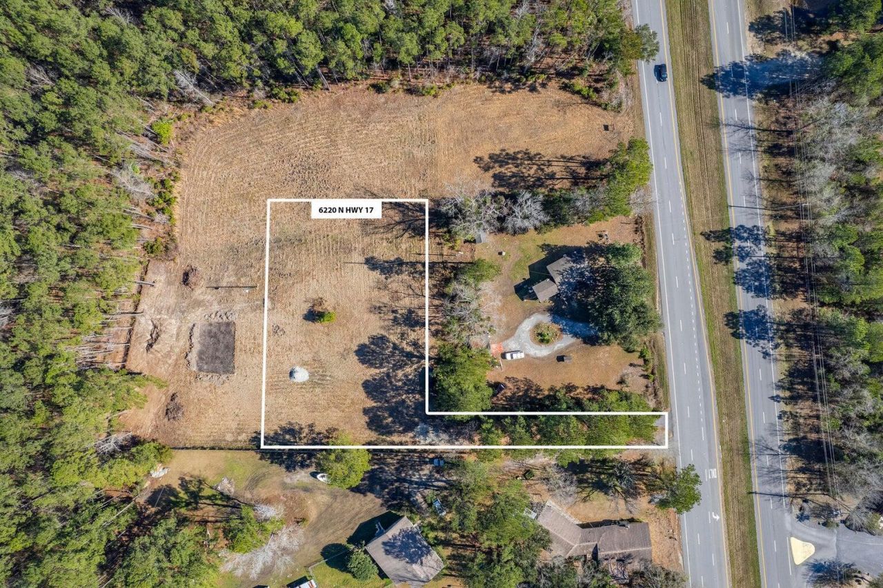 6220 N Highway 17 Photo 22