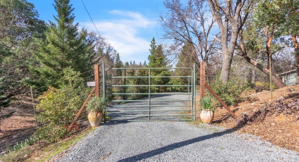 7149 Union Flat Ln, Garden Valley, CA 95633 Photo