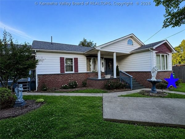 2222 Robin Avenue, East Bank, WV 25067