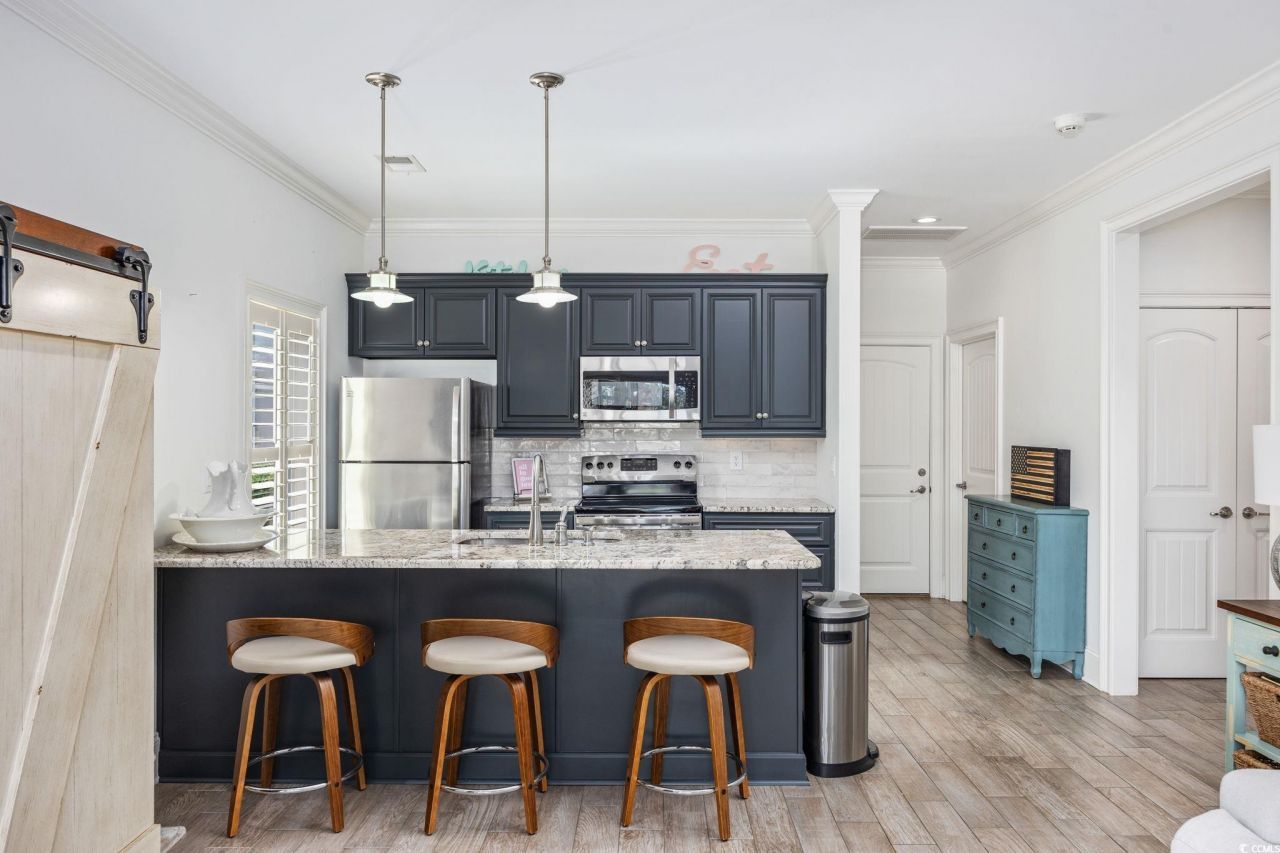 400 West Palms Dr. Photo 28